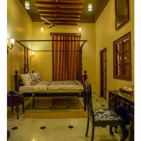 Hotel 233 Park Street Calcutta Rum bild